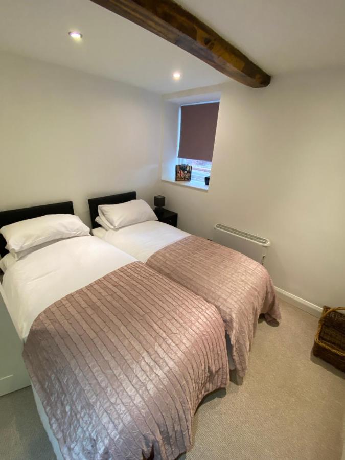Buckingham House 2 * Macclesfield